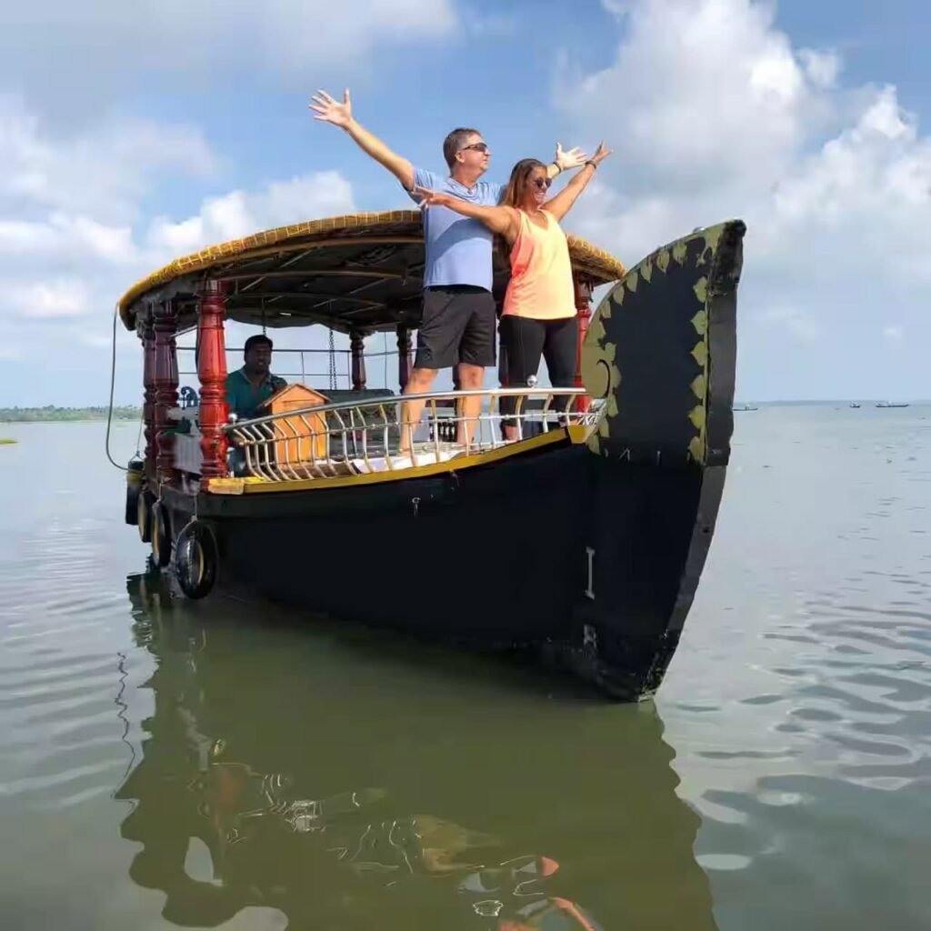 Best shikara ride in alleppey