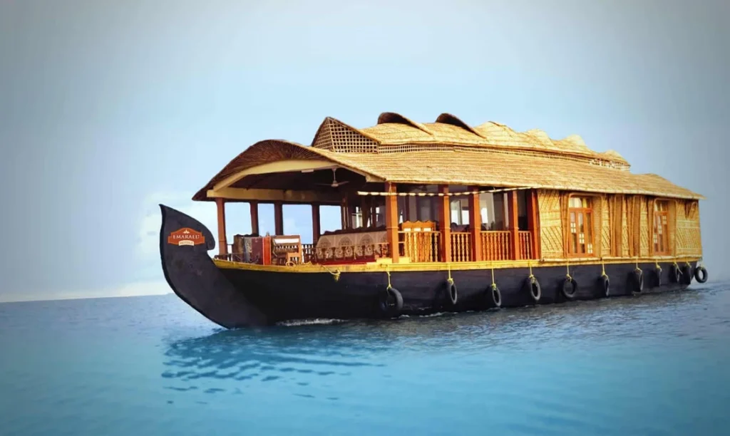 Top-Rated Premium Houseboats in Alleppey Kerala for 2025