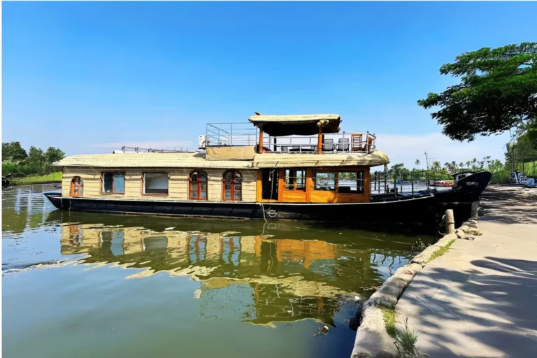 1-Bedroom-Premium Houseboat