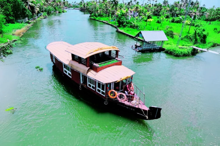 1 bedroom Premium Houseboat