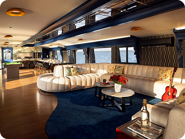 Luxury Houseboats from Canada